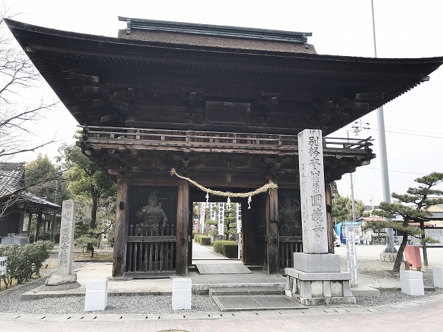 円鏡寺②　楼門
