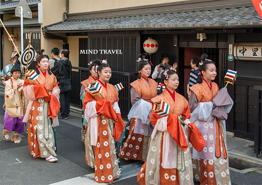 平野神社　桜祭神幸祭　織姫